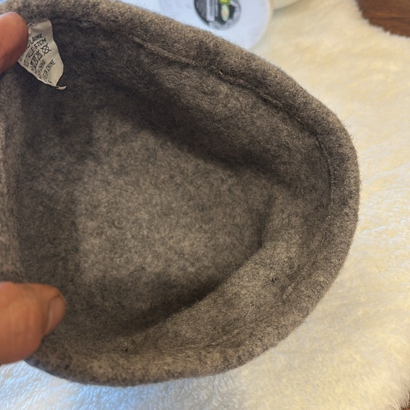 100% wool hat - Picture 6 of 6
